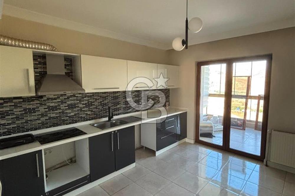 MEBUSKENT'TE ÖNÜ AÇIK ARA KATTA 2+1 KİRALIK DAİRE