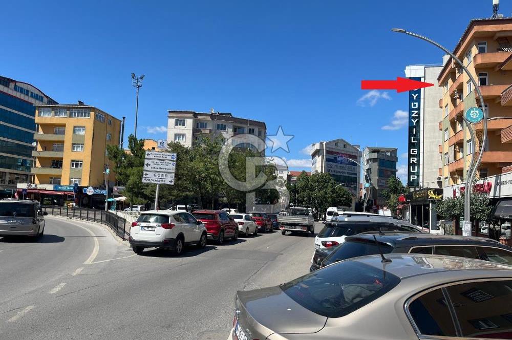 GEBZE ARAPÇEŞME'de BELEDİYE KARŞISI KİRALIK OFİS/BÜRO