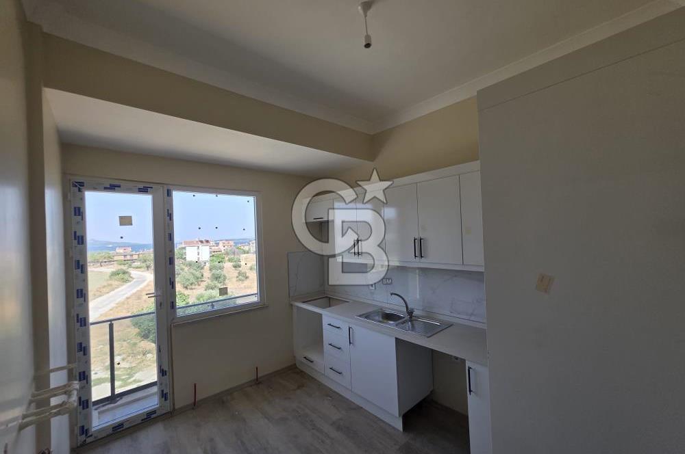ECEABAT SİTE İÇERİSİNDE SIFIR BOĞAZ MANZARALI FIRSAT FİYATLI SATILIK 2+1 DAİRE