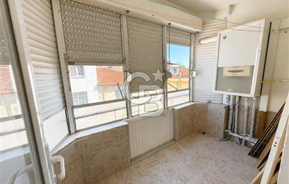 Çanakkale Merkezde Cadde Üzeri 3+1 Satılık Arakat Daire