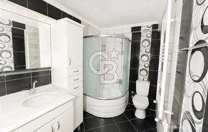 Çanakkale Merkezde Cadde Üzeri 3+1 Satılık Arakat Daire