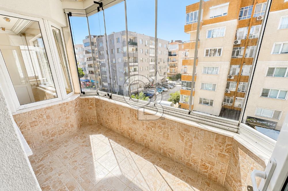 Çanakkale Merkezde Cadde Üzeri 3+1 Satılık Arakat Daire