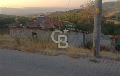 izmir Kınık Arpaseki'de . Köy imarlı Yapı ve Arsa