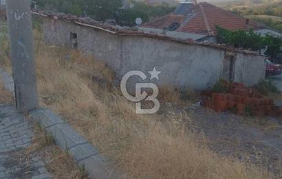 izmir Kınık Arpaseki'de . Köy imarlı Yapı ve Arsa