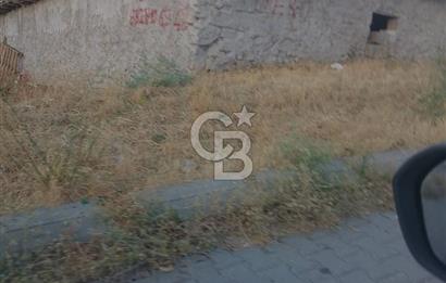 izmir Kınık Arpaseki'de . Köy imarlı Yapı ve Arsa