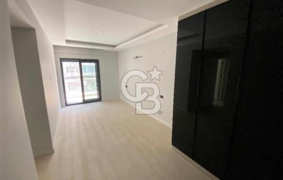 ULUREZİDANS'TA SATILIK 3+1 |155 m²|Havuzlu Güvenlikli Lüks Site
