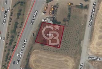 ÇUBUK-MUHSİN YAZICIOĞLUNDA BULVAR ÜZERİ SATILIK ARSA - 1 - 365396