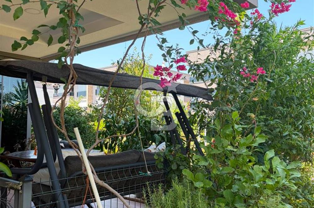 DÖŞEMEALTINDA FERAH BAHÇE KULLANIMLI 3+1  SATILIK DAİRE  