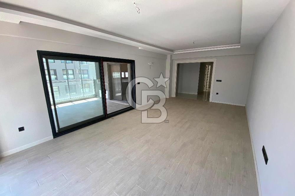 ULUREZİDANS'TA SATILIK 3+1 |155 m²|Havuzlu Güvenlikli Lüks Site