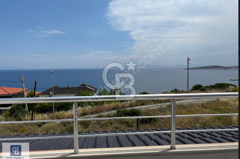 Karaburun Bozköyde Havuzlu Sitede Deniz Manzaralı 3+1 Dubleks