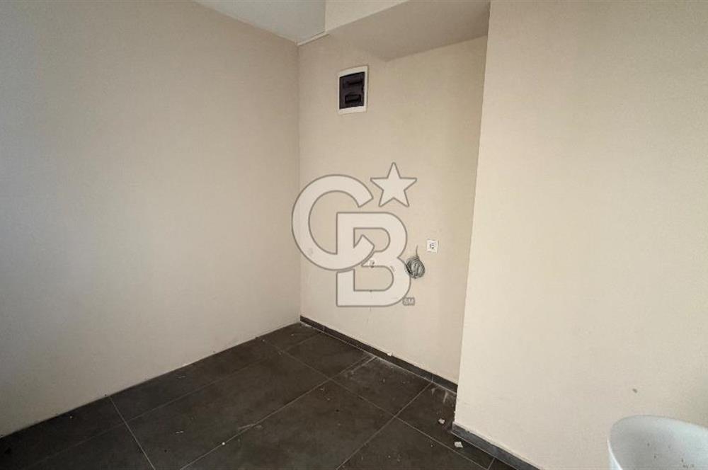 Avnitolunay'da Kiralık 200m² Dükkan