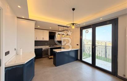 Silivri Gümüşyaka'da Satılık 7+1 Müstakil Villa Deniz Manzaralı