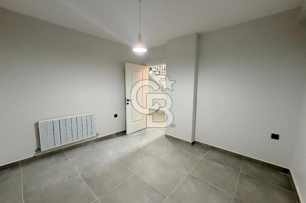 Silivri Gümüşyaka'da Satılık 7+1 Müstakil Villa Deniz Manzaralı