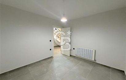 Silivri Gümüşyaka'da Satılık 7+1 Müstakil Villa Deniz Manzaralı