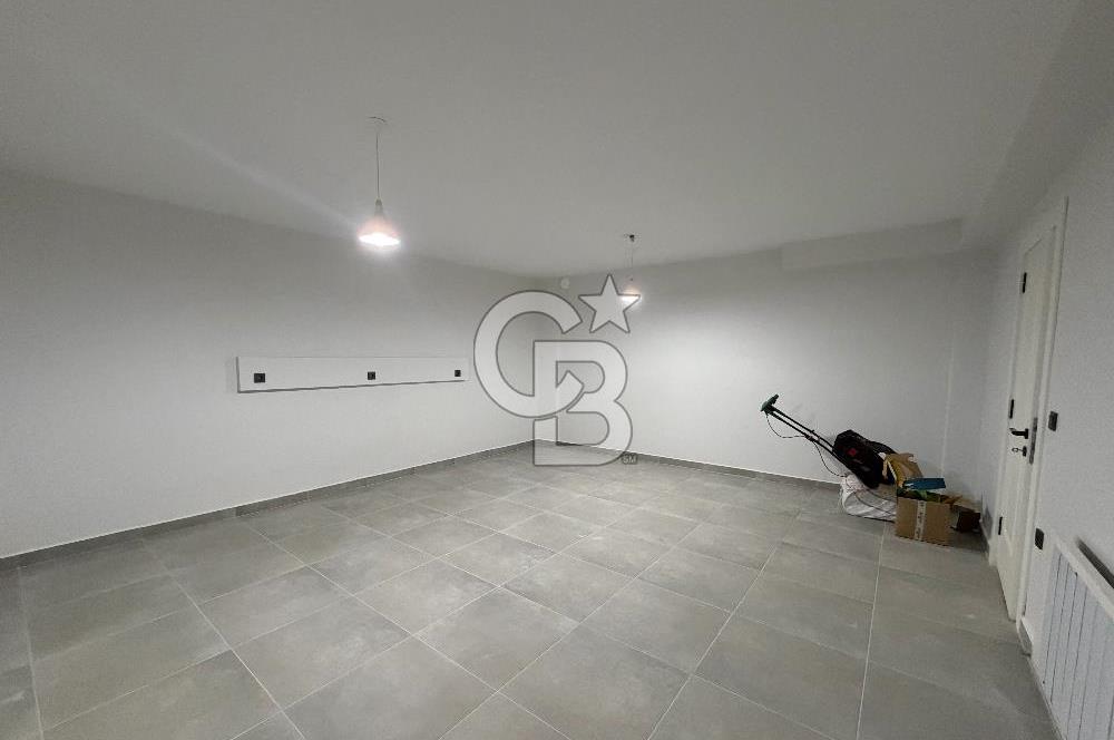 Silivri Gümüşyaka'da Satılık 7+1 Müstakil Villa Deniz Manzaralı