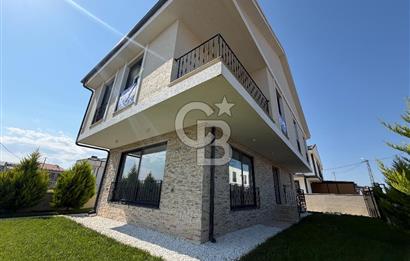 Silivri Gümüşyaka'da Satılık 7+1 Müstakil Villa Deniz Manzaralı