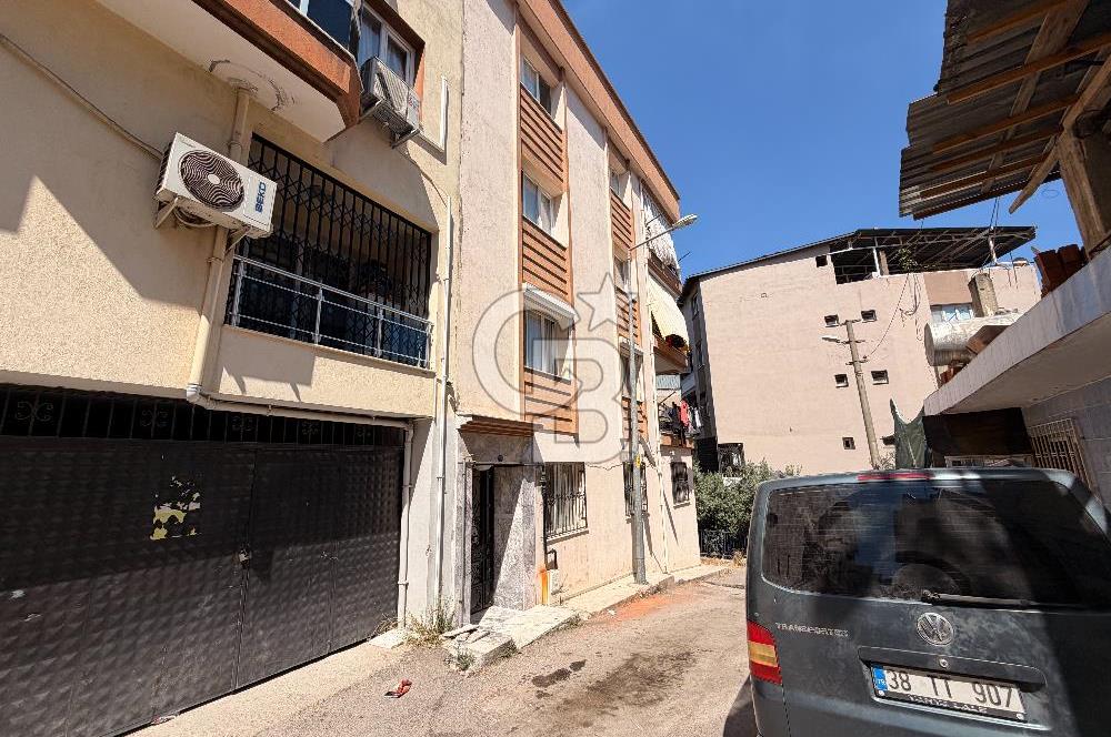 BOZYAKA MERKEZİ KONUMDA SATILIK 3+1 DAİRE
