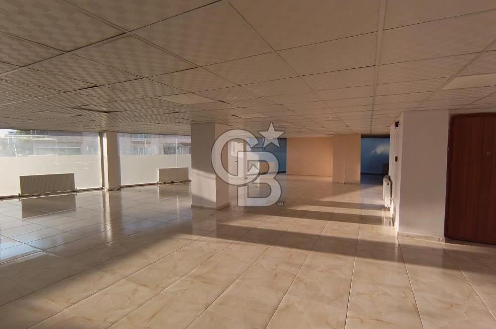 DARICA ABDİ İPEKÇİ MAH. CADDE ÜZERİ ÜÇ YOLA CEPHE 480 M² DÜKKAN