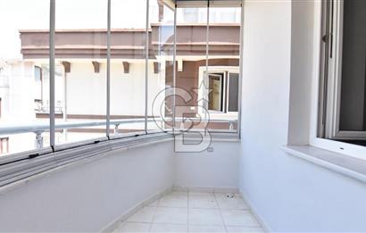 Çamlıca Menekşe Sitesi'nde Geniş 3+1 Kiralık Daire
