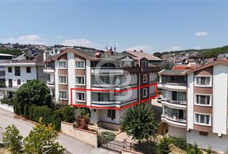 Çamlıca Menekşe Sitesi'nde Geniş 3+1 Kiralık Daire - 2 - 364979