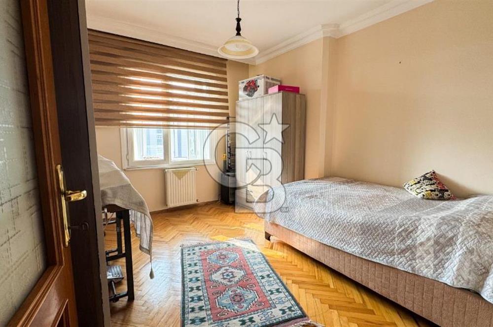 Kartal Atalar 'da Geniş m² 3+1 Satılık Daire