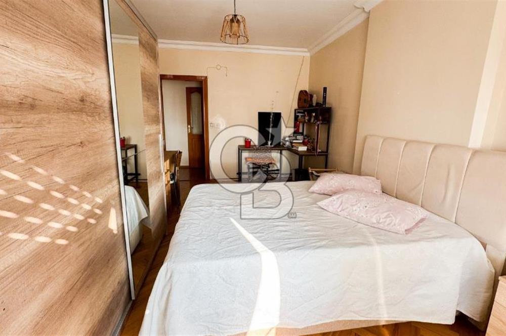 Kartal Atalar 'da Geniş m² 3+1 Satılık Daire