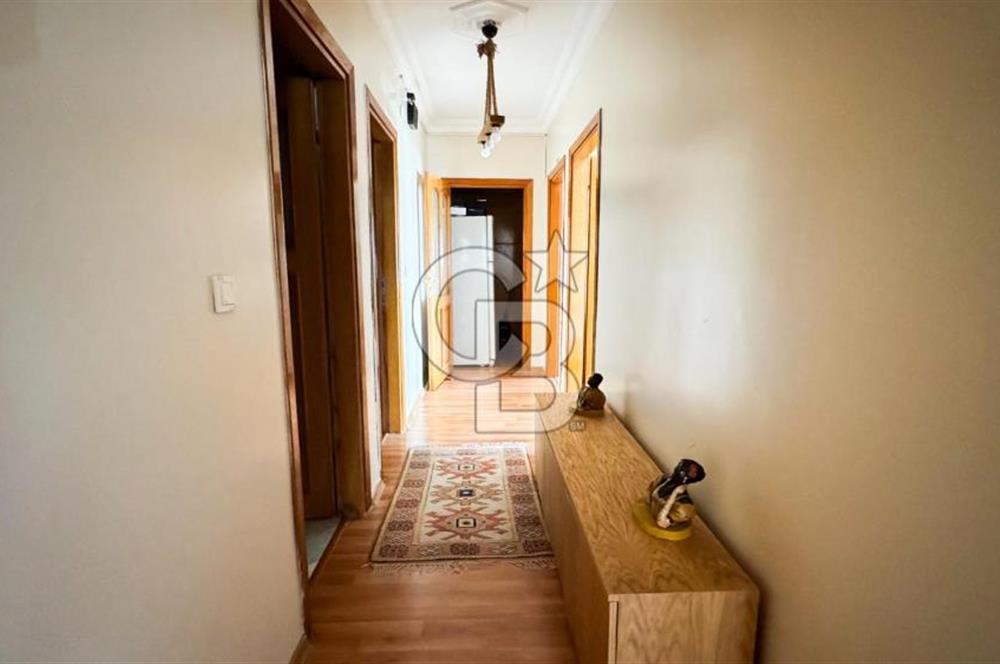 Kartal Atalar 'da Geniş m² 3+1 Satılık Daire