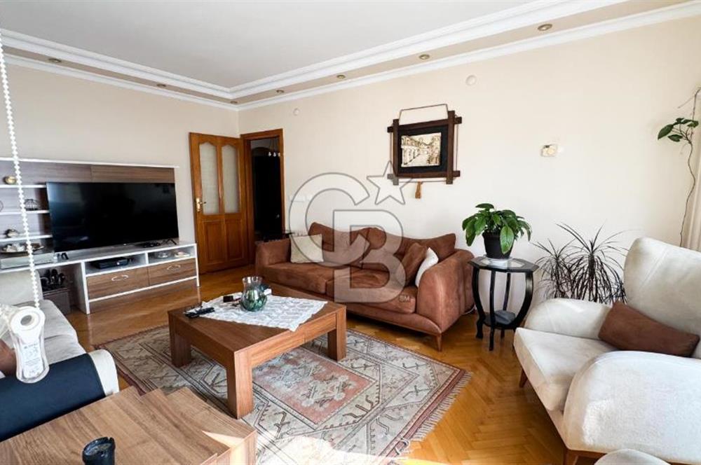 Kartal Atalar 'da Geniş m² 3+1 Satılık Daire