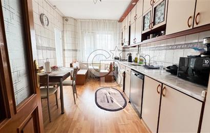 Kartal Atalar 'da Geniş m² 3+1 Satılık Daire