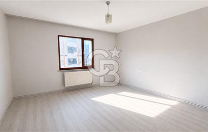 ÜNİVERSİTE MAHALLESİ'NDE TADİLATLI KİRALIK FERAH 3+1 DAİRE