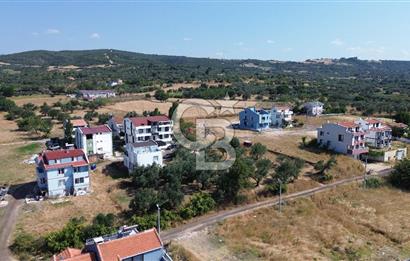 LAPSEKİ ÇARDAK'TA DENİZ MANZARALI İMARLI SATILIK ARSA