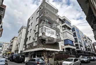 Karşıyaka Fikri Altay'da Tadilatlı 2+1 Satılık Daire - 3 - 365421