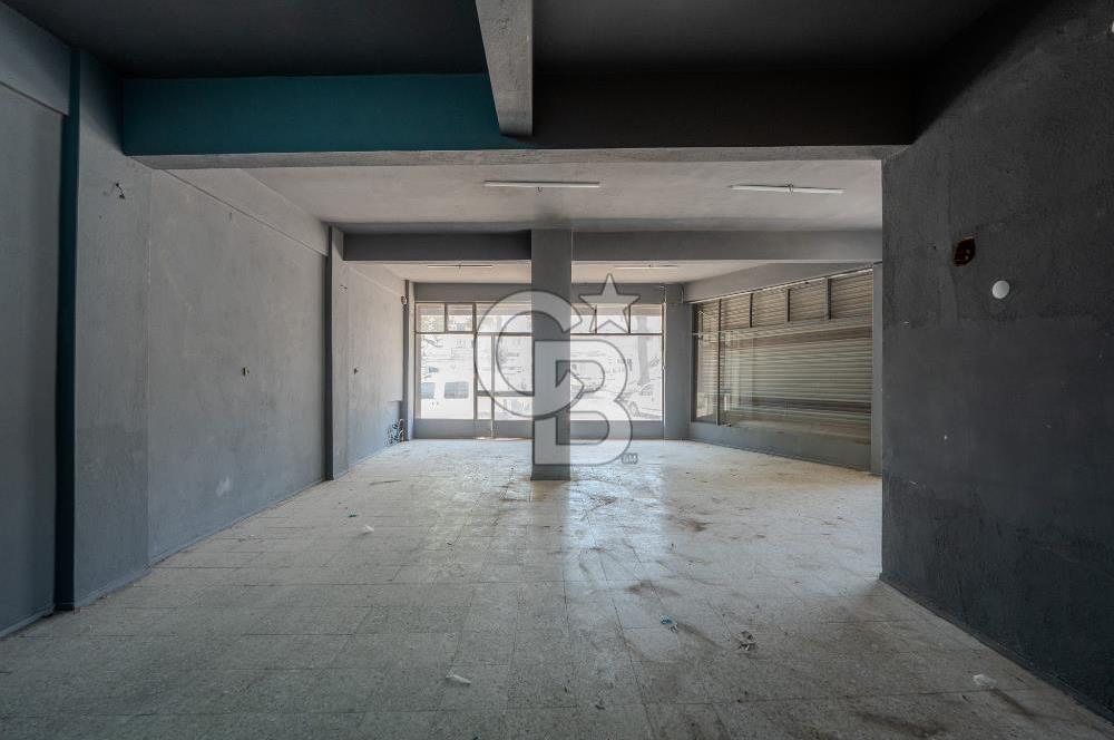 izmir Karabağlar 'da Kiralık 4 Katlı Köşe Parsel Bina