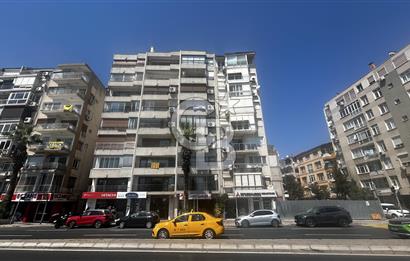 Karşıyaka Full Deniz Manzaralı Satılık Ara Kat 3+1 Yalı Dairesi
