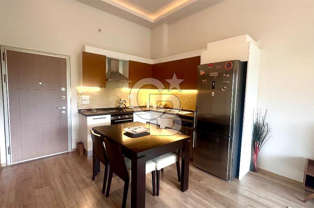 Bornova Narova 2 Sitesinde ful Eşyalı Kiralık 1+1 Daire
