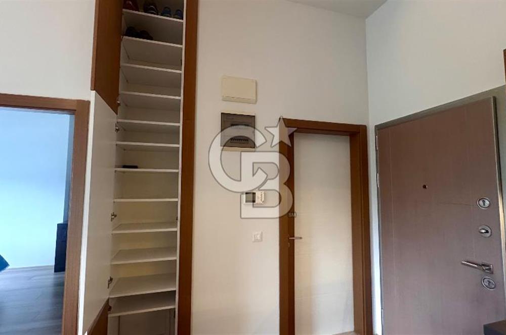 Bornova Narova 2 Sitesinde ful Eşyalı Kiralık 1+1 Daire