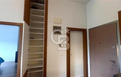 Bornova Narova 2 Sitesinde ful Eşyalı Kiralık 1+1 Daire