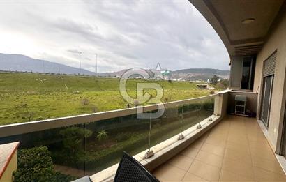 Bornova Narova 2 Sitesinde ful Eşyalı Kiralık 1+1 Daire