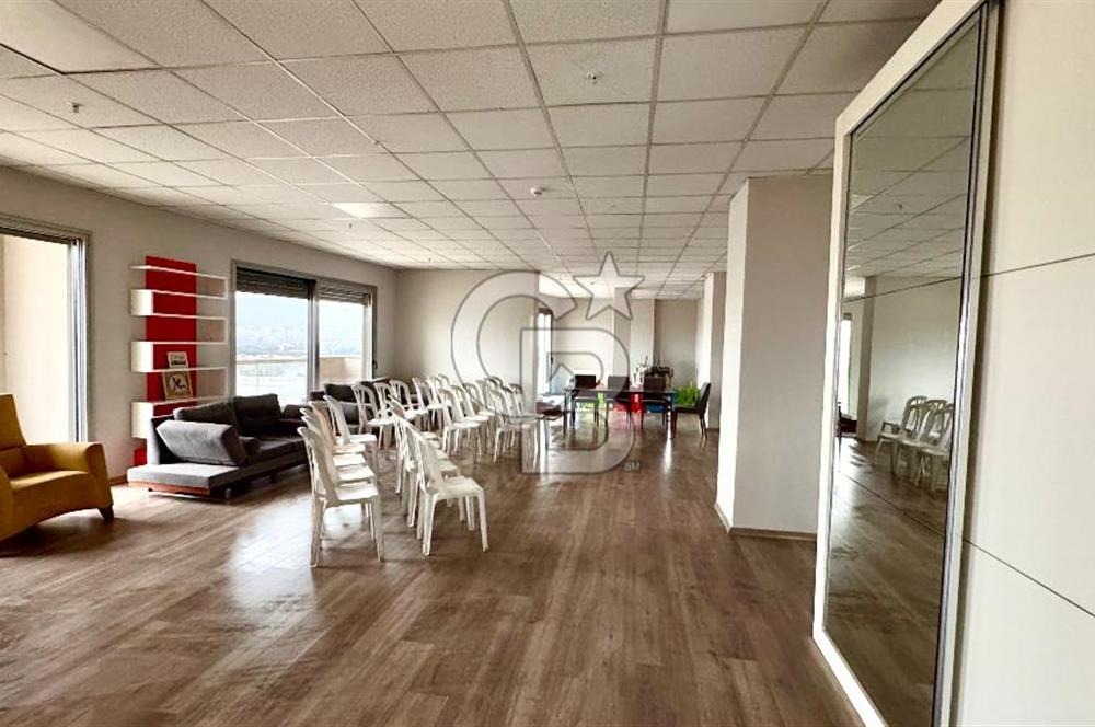 Bornova Narova 2 Sitesinde ful Eşyalı Kiralık 1+1 Daire