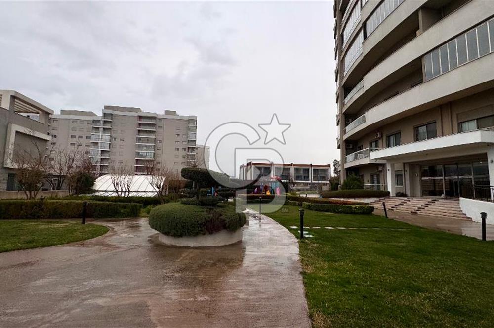 Bornova Narova 2 Sitesinde ful Eşyalı Kiralık 1+1 Daire