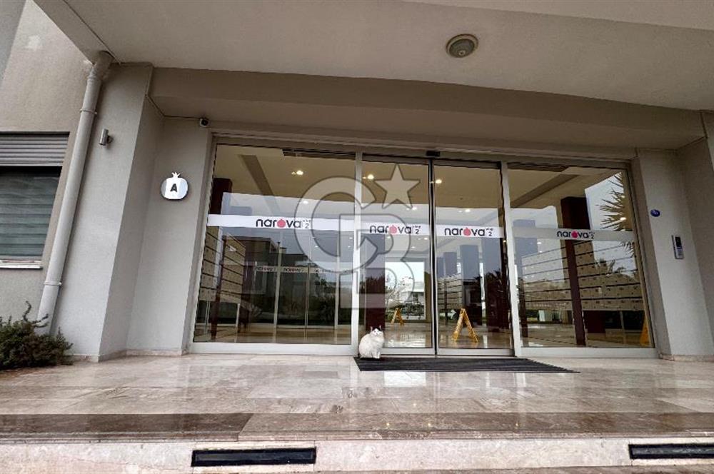 Bornova Narova 2 Sitesinde ful Eşyalı Kiralık 1+1 Daire