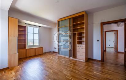 ÇEKMEKÖY REŞADİYE PARK EVLERİNDE ÖZEL TASARIM KİRALIK 5+2 VİLLA
