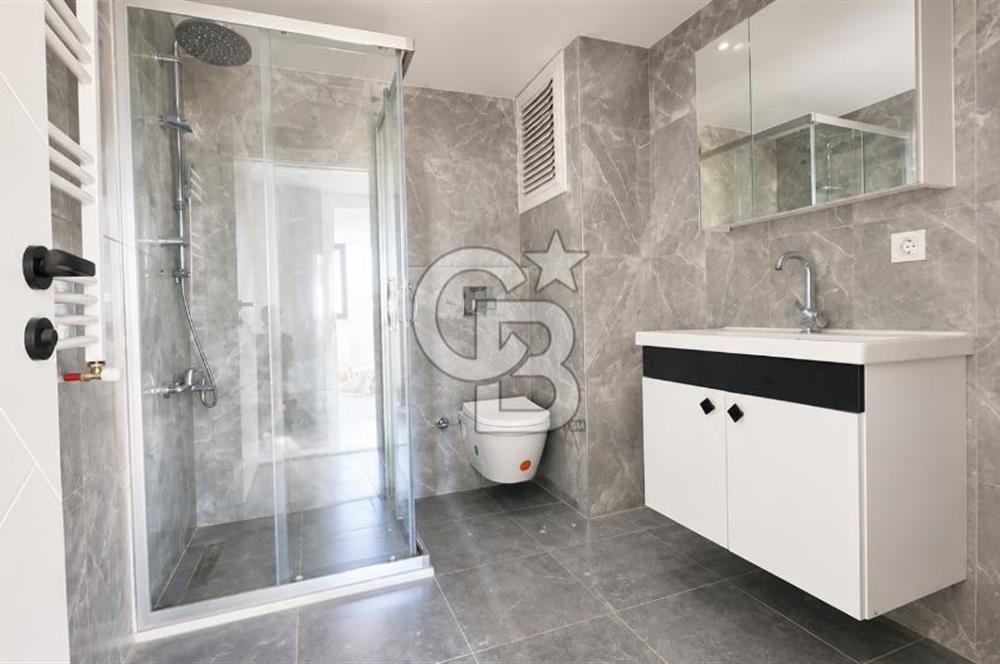LAPSEKİ SAHİLDE SATILIK KAPALI MUTFAKLI 2+1 DAİRE