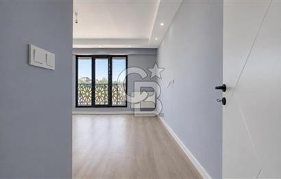 LAPSEKİ SAHİLDE SATILIK KAPALI MUTFAKLI 2+1 DAİRE