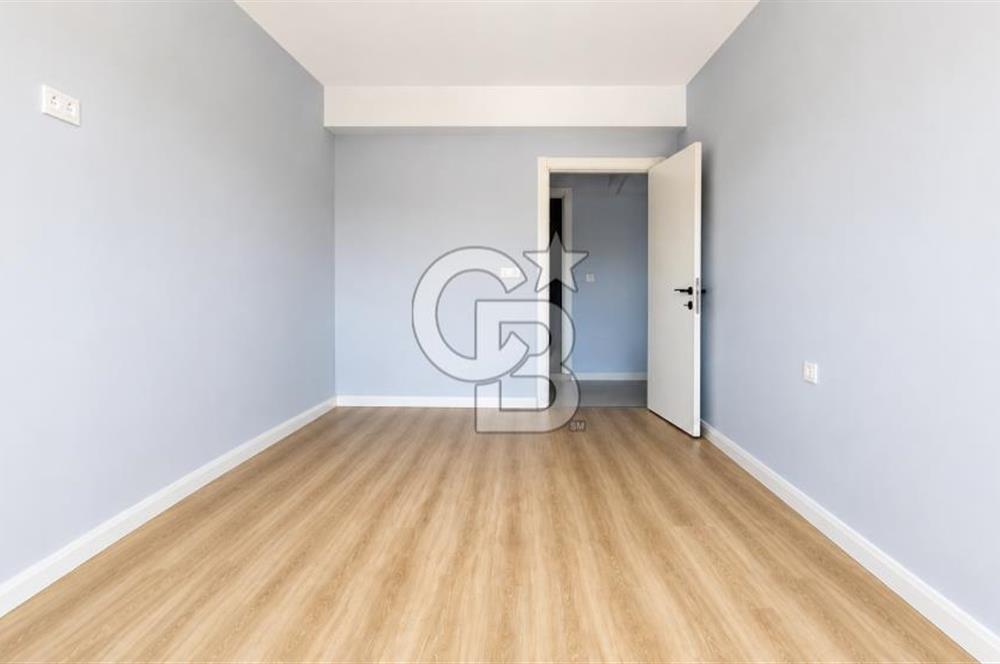 LAPSEKİ SAHİLDE SATILIK KAPALI MUTFAKLI 2+1 DAİRE