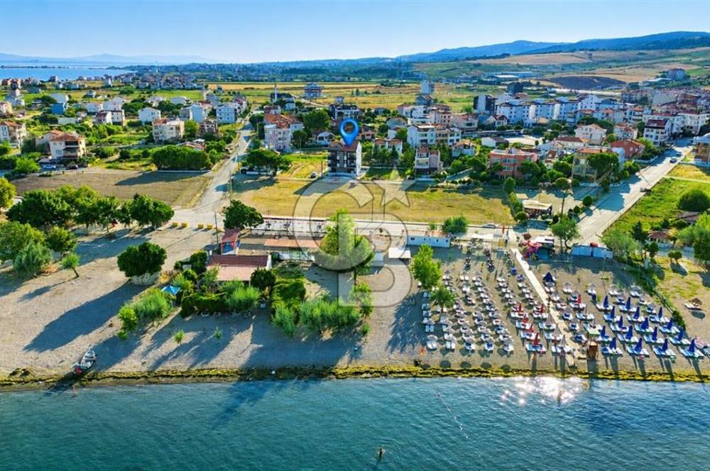 LAPSEKİ DALYAN MAHALLESİ'NDE BOĞAZ MANZARALI SATILIK 2+1 DAİRE