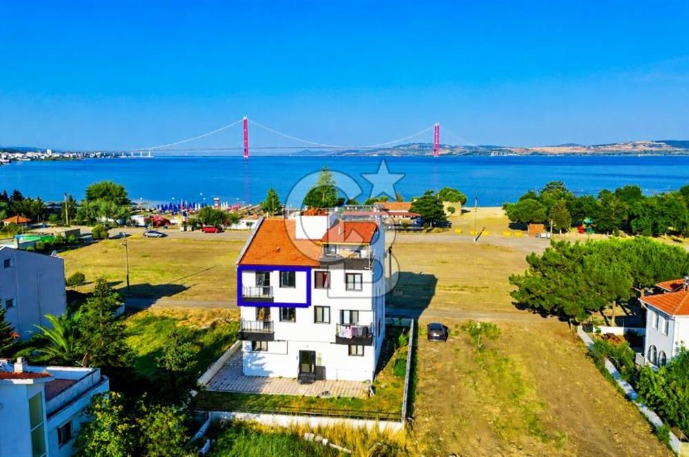 LAPSEKİ DALYAN MAHALLESİ'NDE BOĞAZ MANZARALI SATILIK 2+1 DAİRE