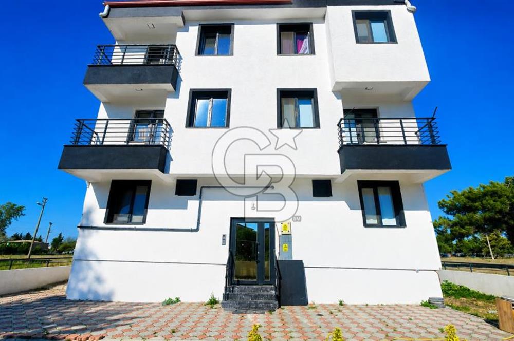 LAPSEKİ DALYAN MAHALLESİ'NDE BOĞAZ MANZARALI SATILIK 2+1 DAİRE
