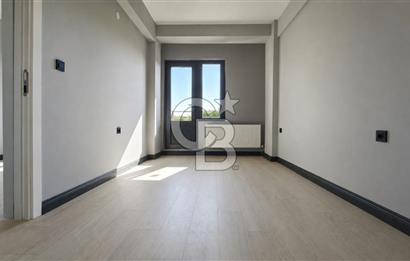LAPSEKİ DALYAN MAHALLESİ'NDE BOĞAZ MANZARALI SATILIK 2+1 DAİRE