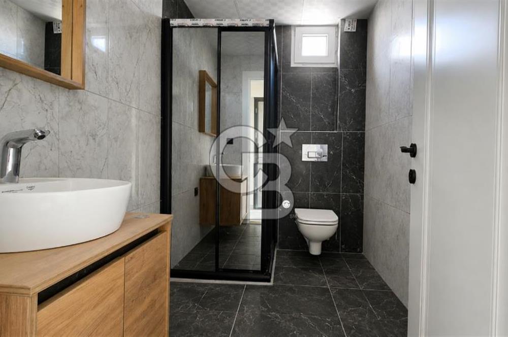 LAPSEKİ DALYAN MAHALLESİ'NDE BOĞAZ MANZARALI SATILIK 2+1 DAİRE